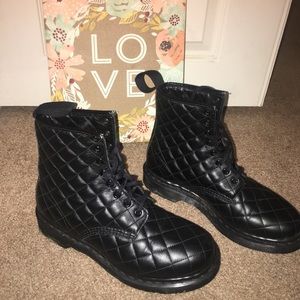 Dr.Martens still I’m good condition!